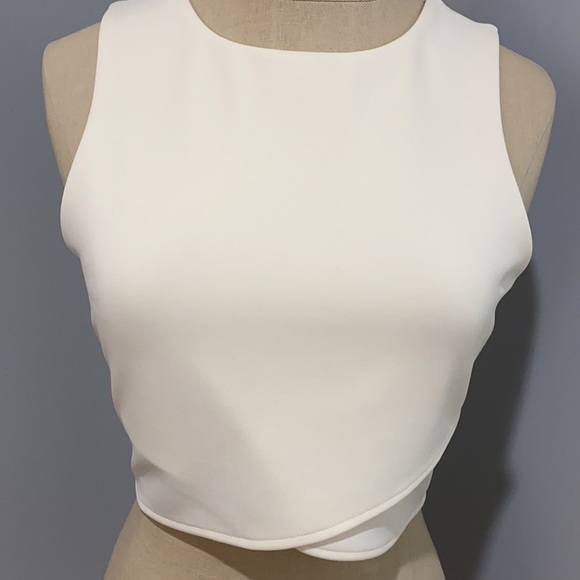 NWT EXPRESS Cream/ Off-White Cut Out Zip Back Cop Top - Picture 7 of 8